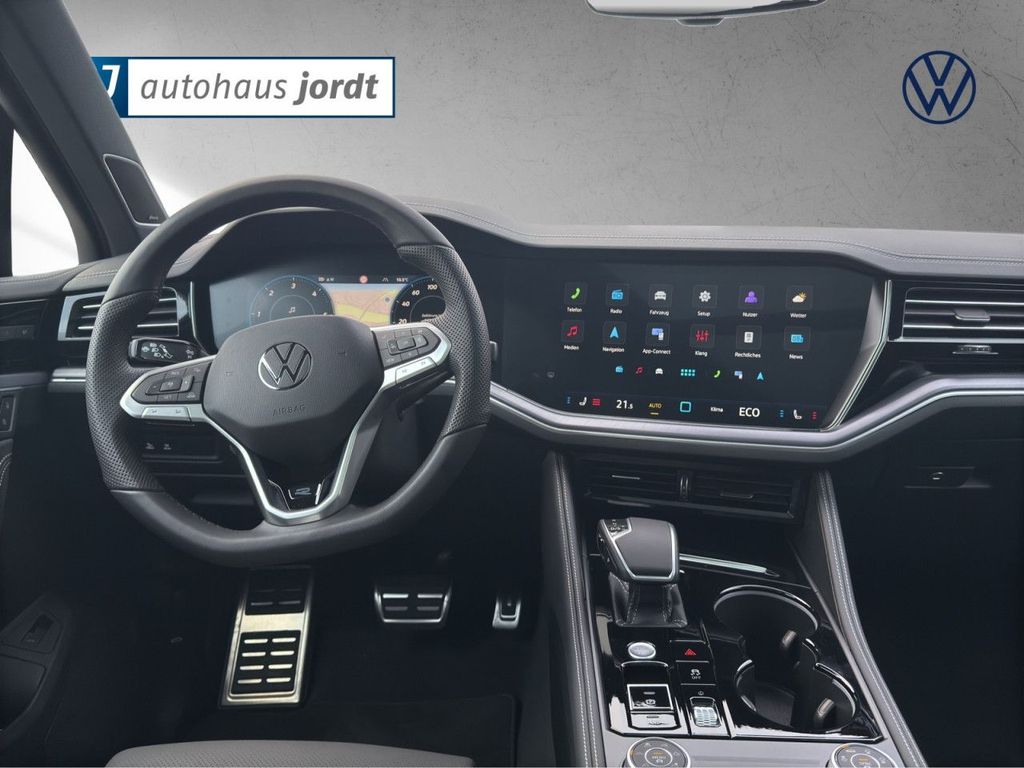 Volkswagen Touareg 2025