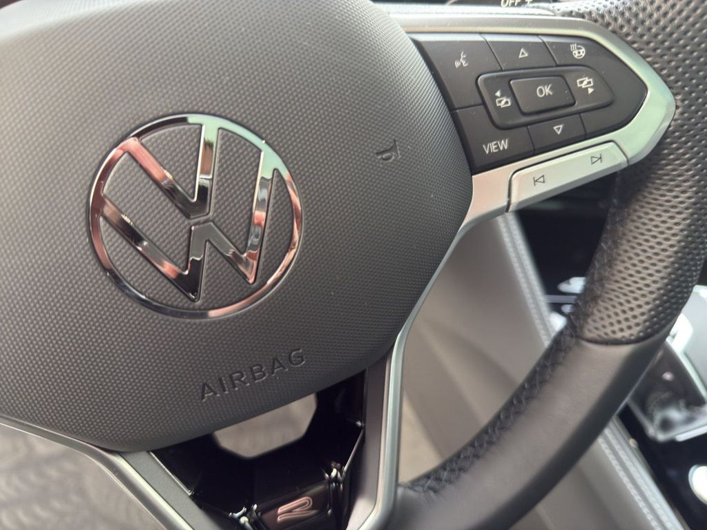 Volkswagen Touareg 2025