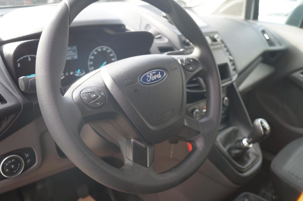 Ford Transit Connect 2024