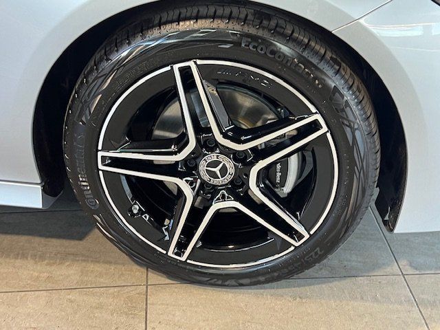 Mercedes-Benz CLA 180 Shooting Brake 2025