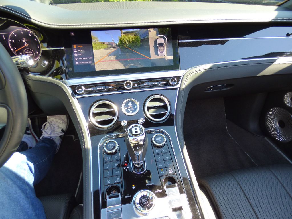 Bentley Continental GTC 2019