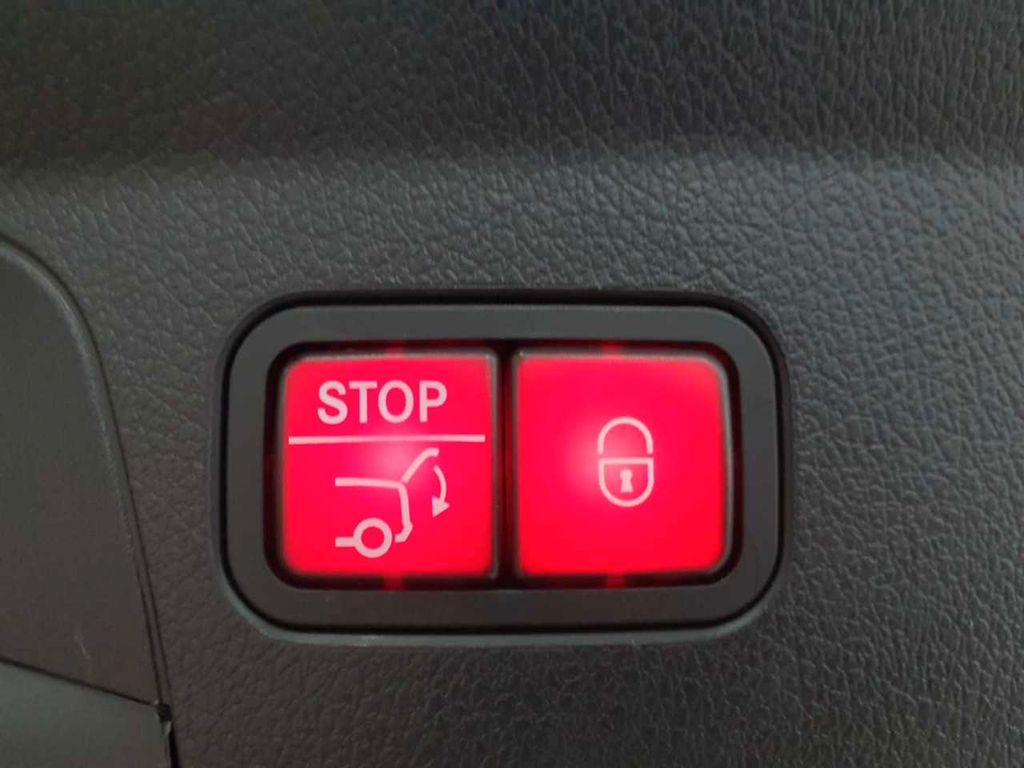 Mercedes-Benz Other 2022