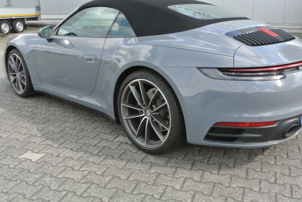 Porsche 992 2024