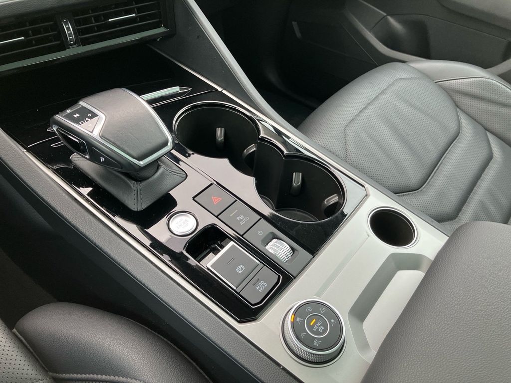 Volkswagen Touareg 2022