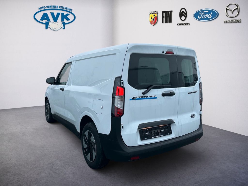 Ford Transit Courier 2025