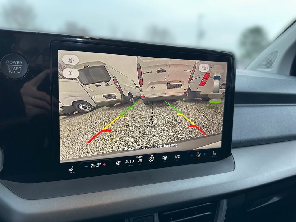 Ford Transit Courier 2025