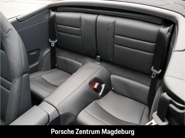Porsche 992 2025