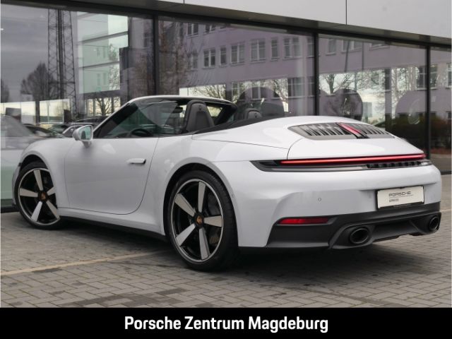 Porsche 992 2025