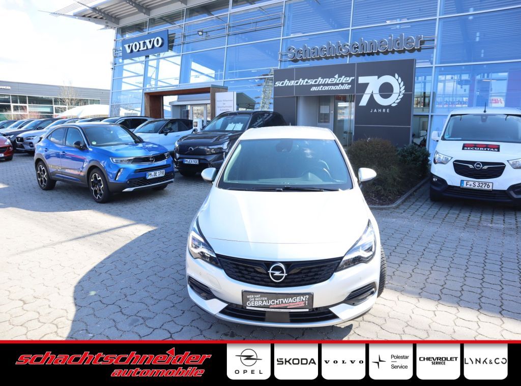 Opel Astra 2021