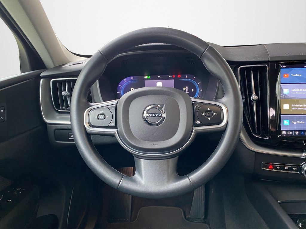 Volvo XC60 2022