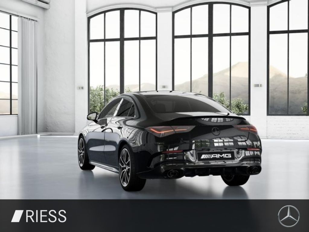 Mercedes-Benz CLA 35 AMG 2024