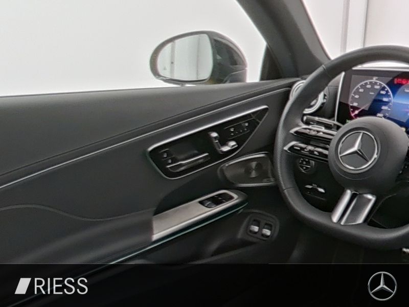 Mercedes-Benz CLE 300 2025