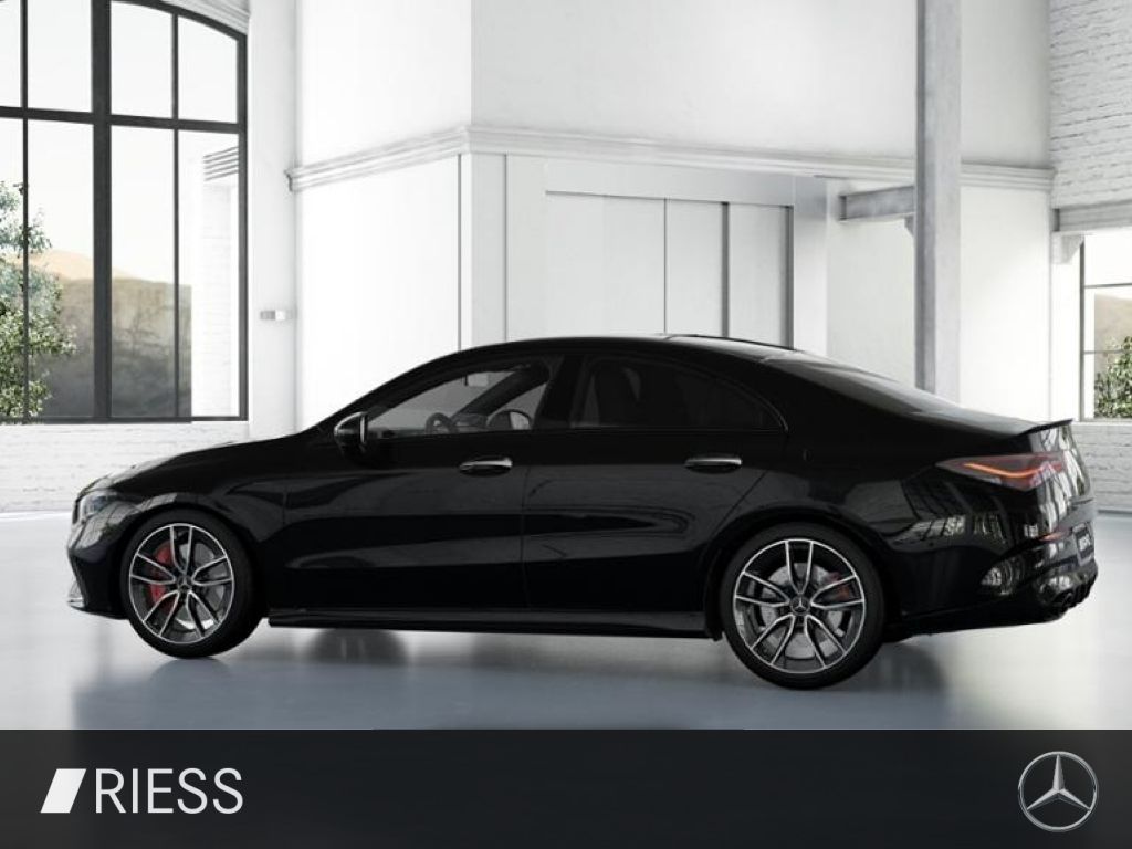 Mercedes-Benz CLA 35 AMG 2024