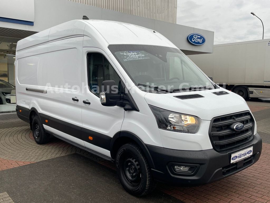 Ford Transit 2024