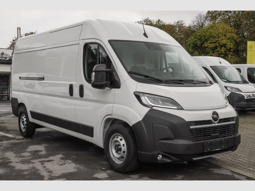 Opel Movano 2025