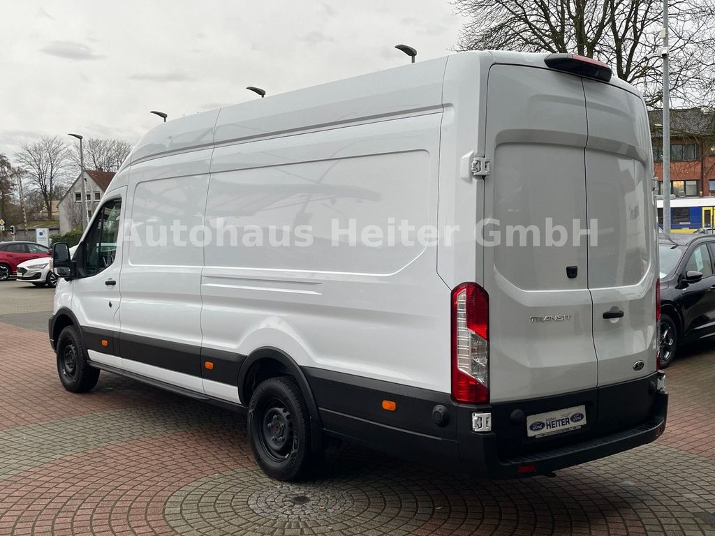 Ford Transit 2024
