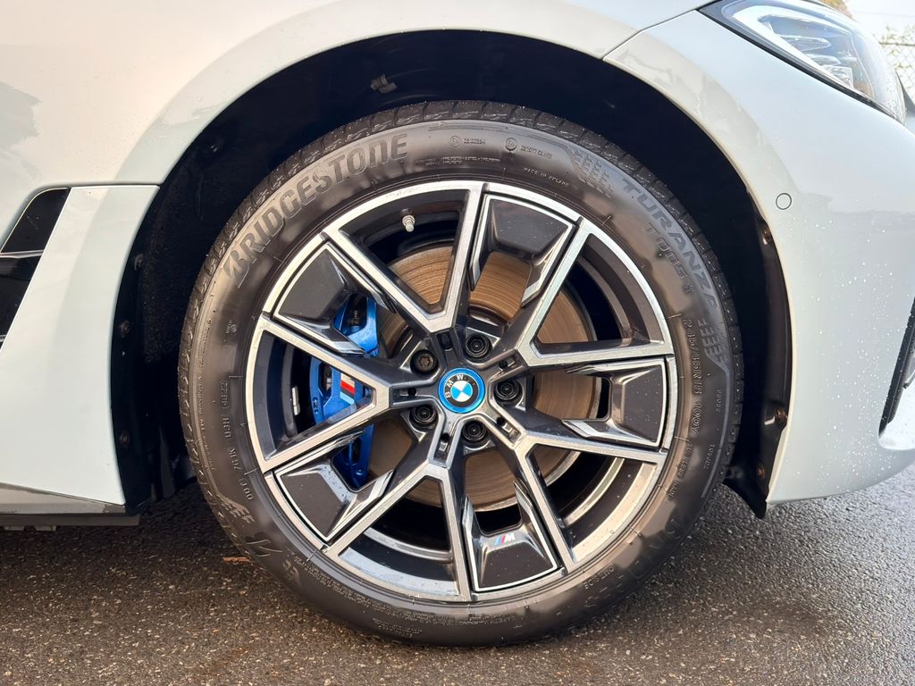 BMW i4 2022