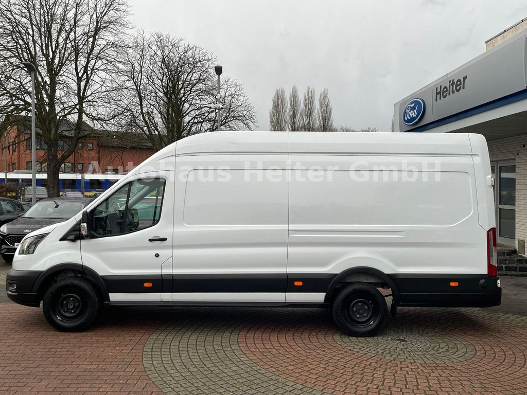 Ford Transit 2024