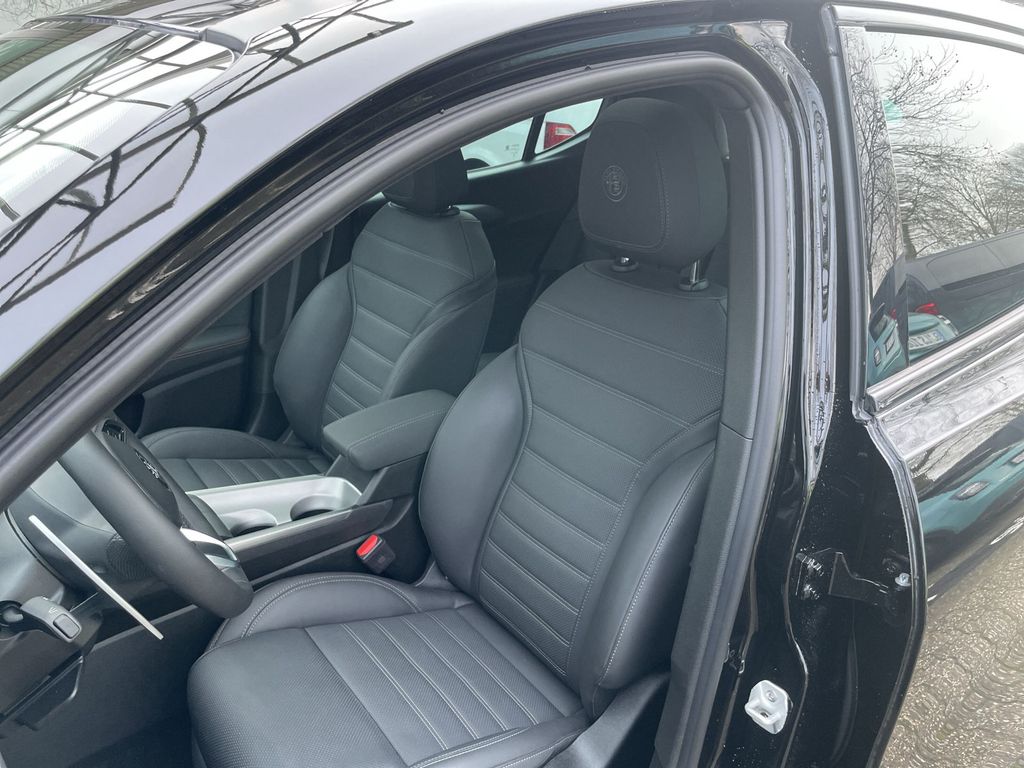 Alfa Romeo Tonale 2025