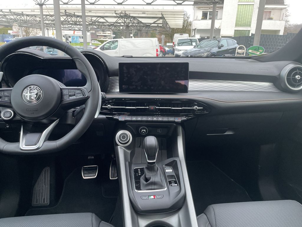 Alfa Romeo Tonale 2025