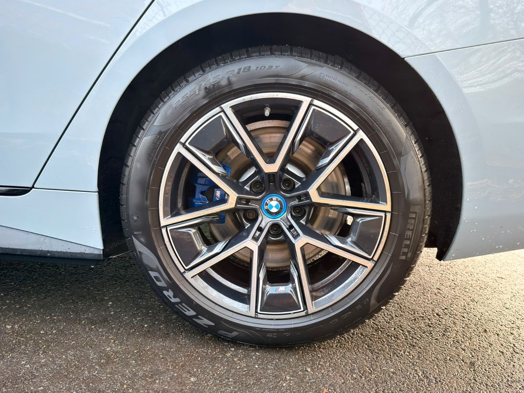 BMW i4 2022
