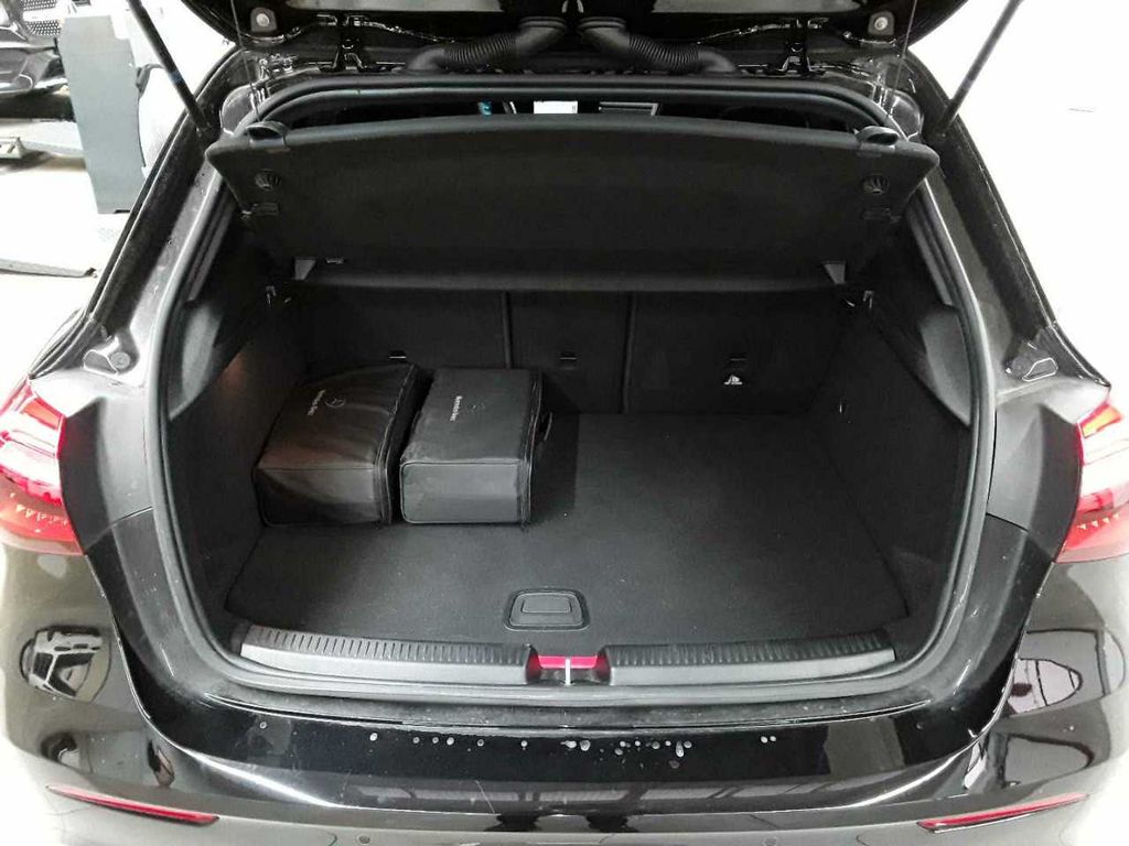 Mercedes-Benz A 250 2021