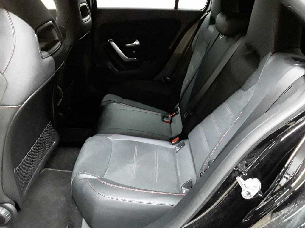 Mercedes-Benz A 250 2021