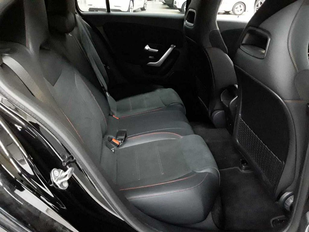 Mercedes-Benz A 250 2021