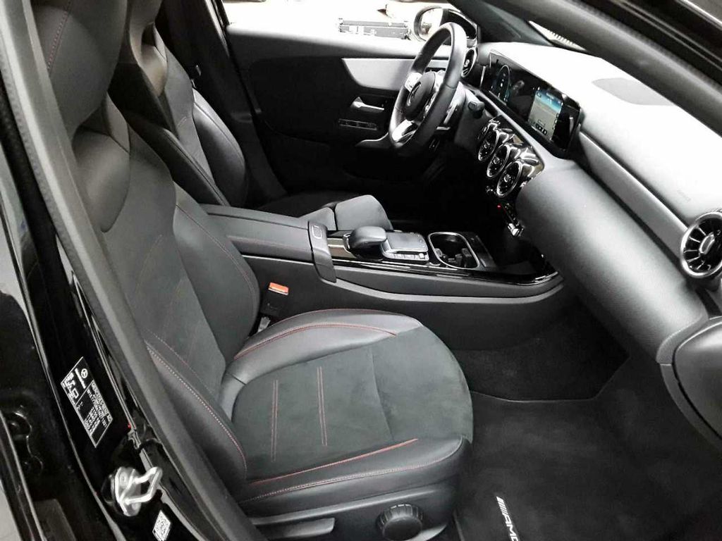 Mercedes-Benz A 250 2021