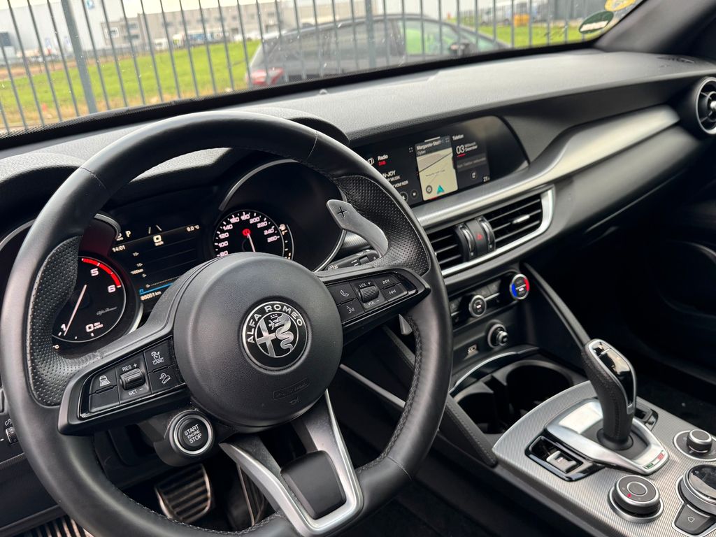 Alfa Romeo Stelvio 2022