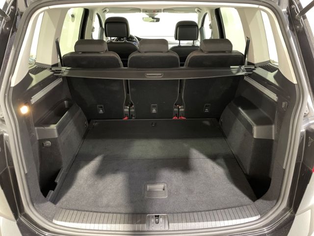 Volkswagen Touran 2021