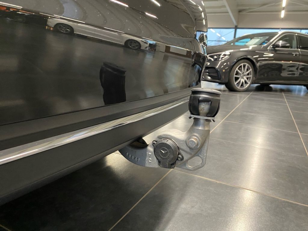 Mercedes-Benz C 300 2024