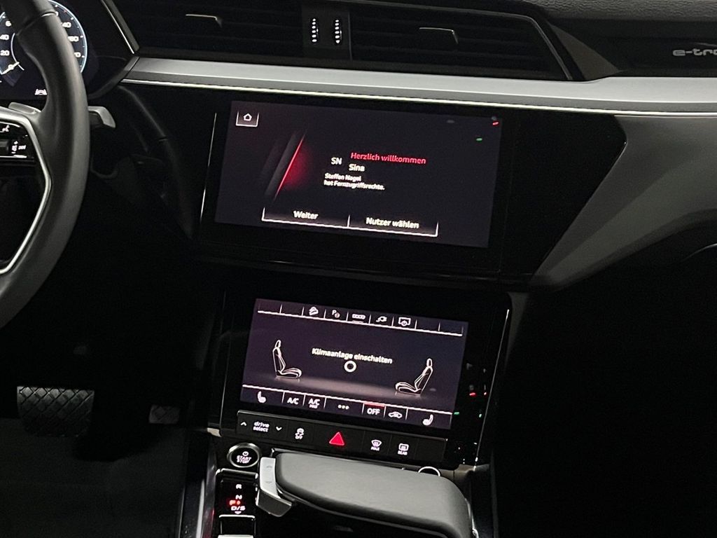 Audi e-tron 2022