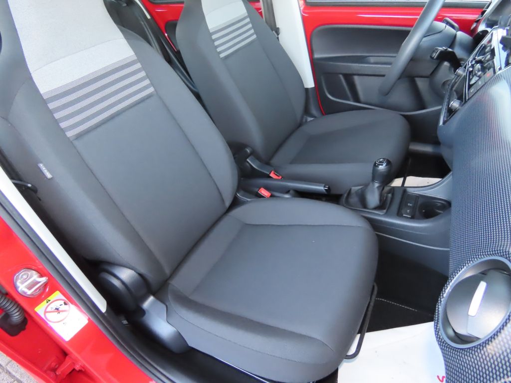 Volkswagen up! 2021
