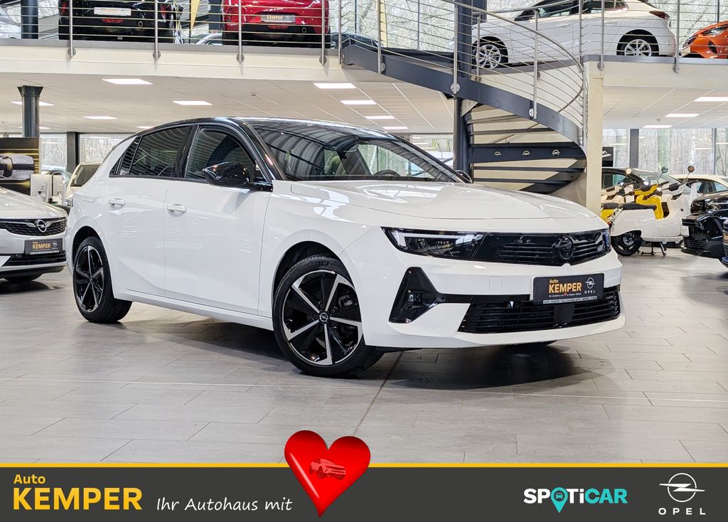 Opel Astra 2024