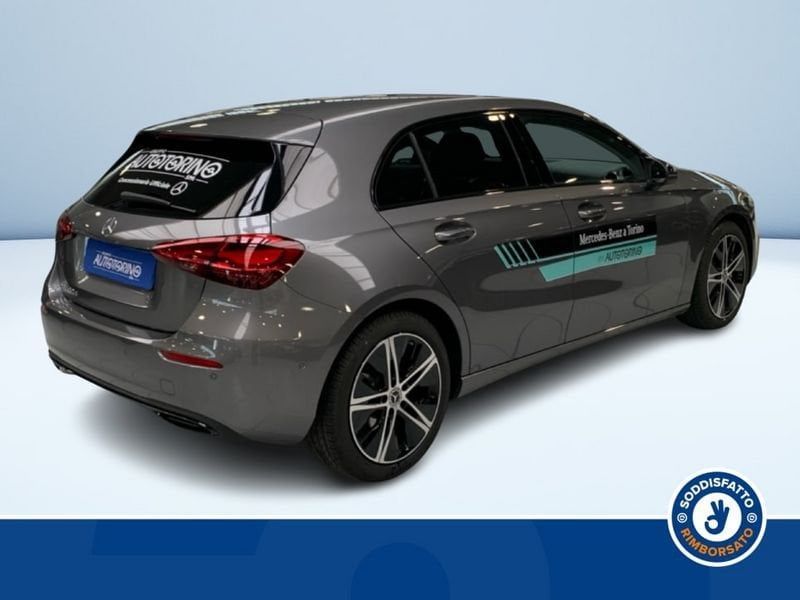 Mercedes-Benz A 180 2025