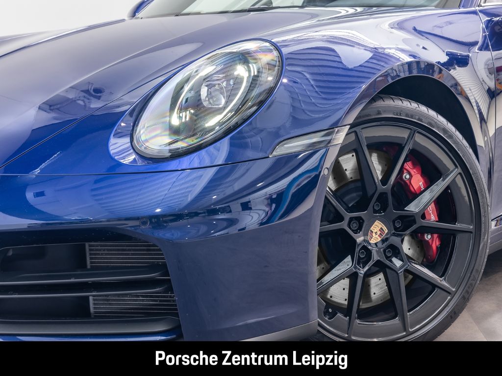 Porsche 992 2025