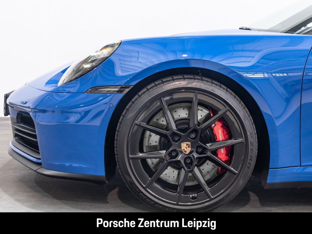 Porsche 992 2025