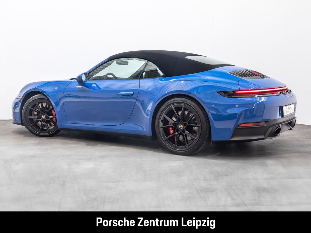 Porsche 992 2025