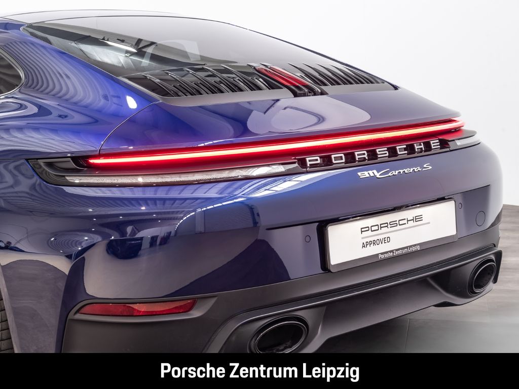 Porsche 992 2025