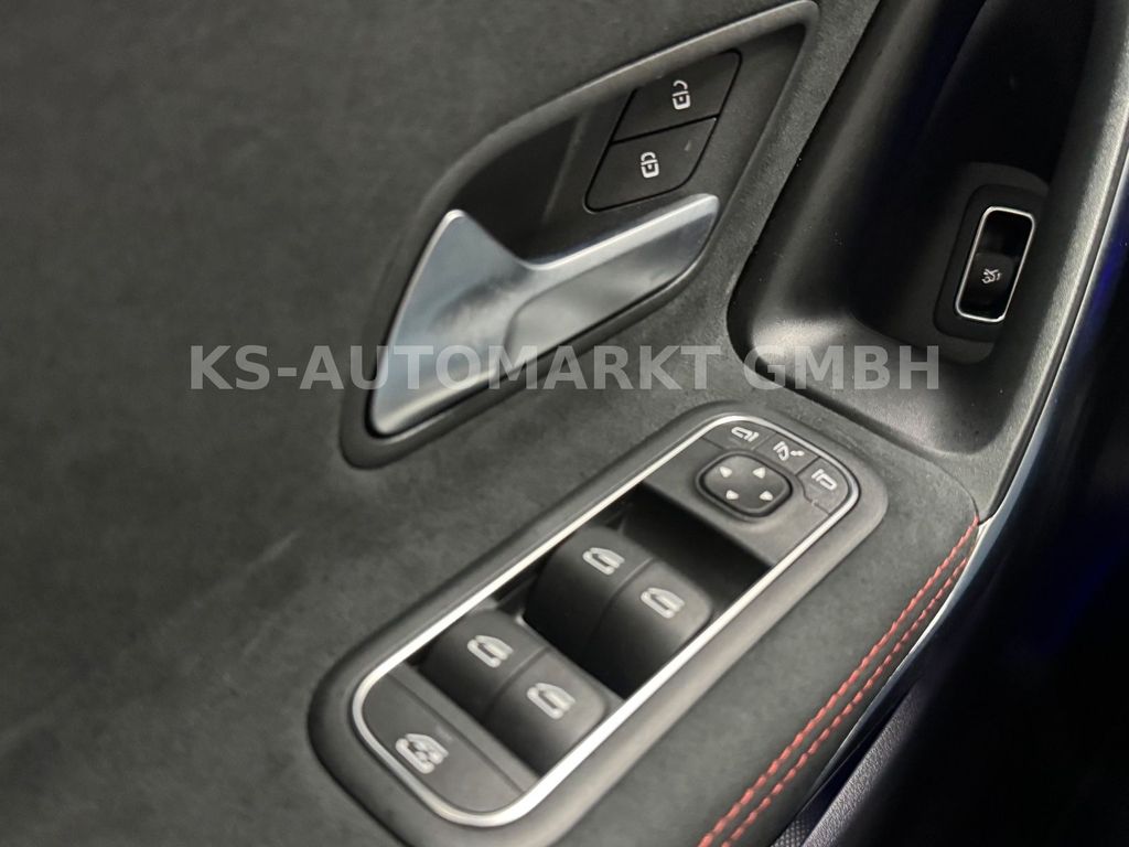 Mercedes-Benz CLA 200 2025