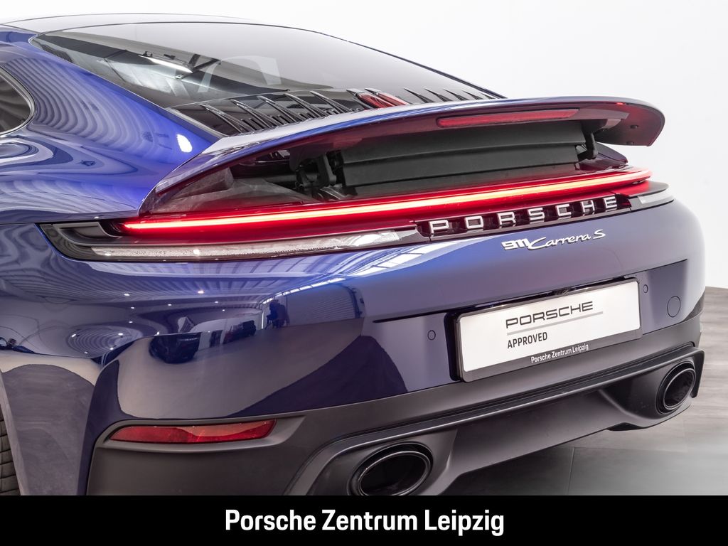 Porsche 992 2025
