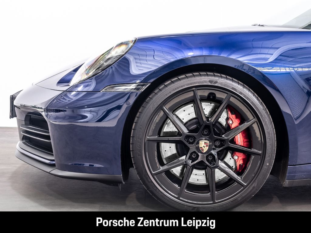 Porsche 992 2025