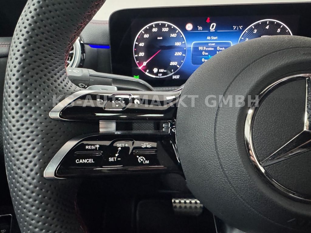 Mercedes-Benz CLA 200 2025