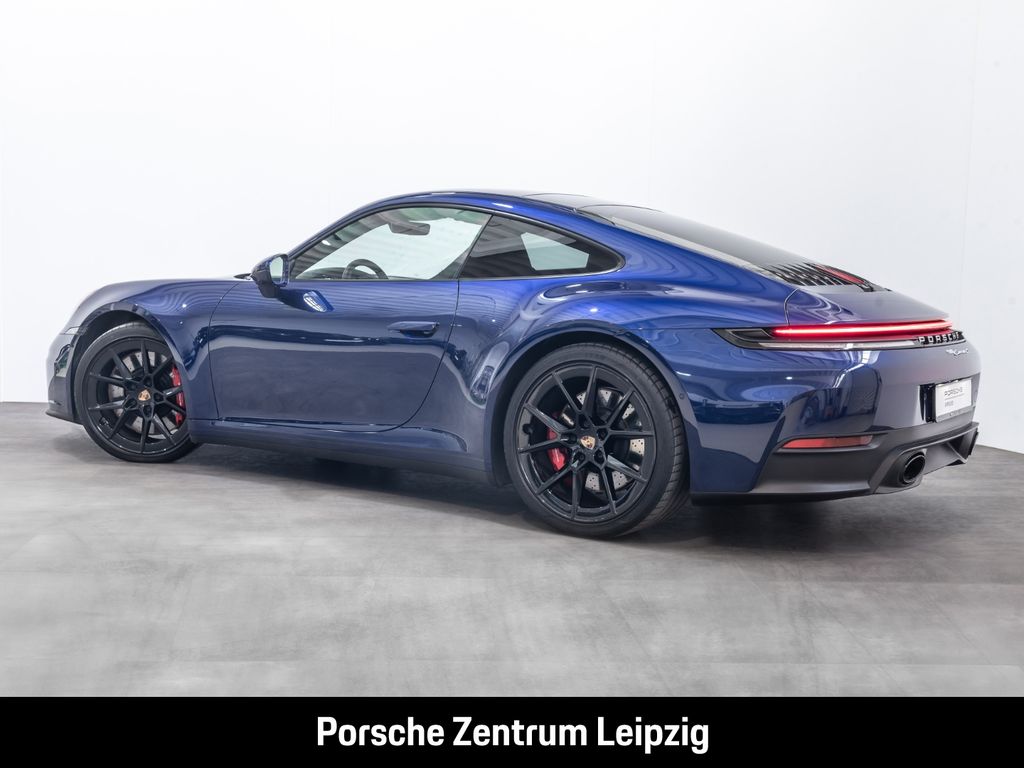 Porsche 992 2025