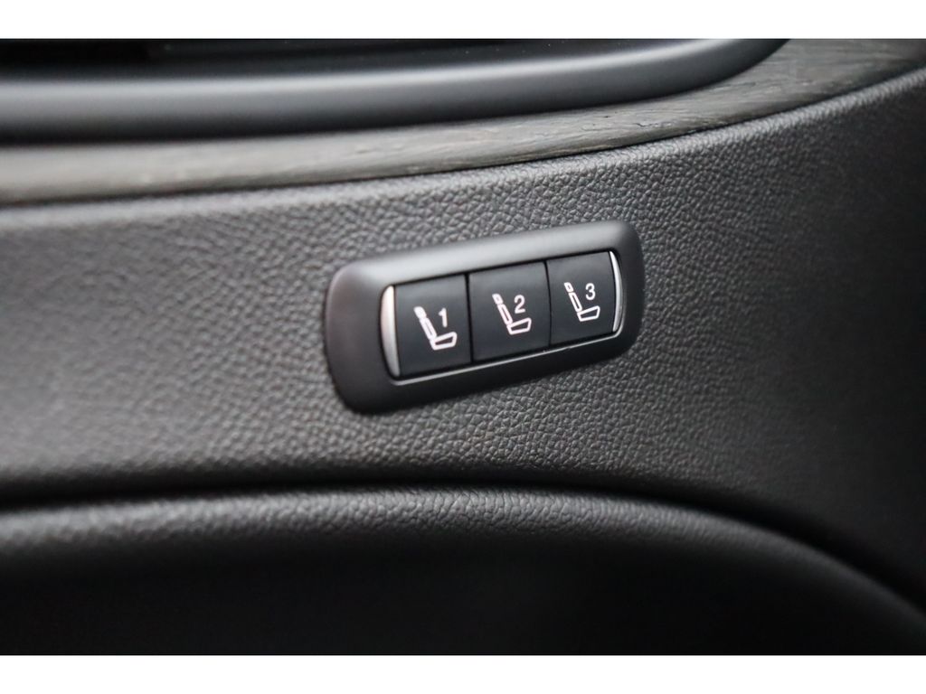 Alfa Romeo Stelvio 2023