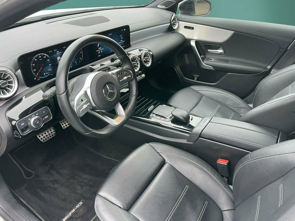 Mercedes-Benz A 220 2022