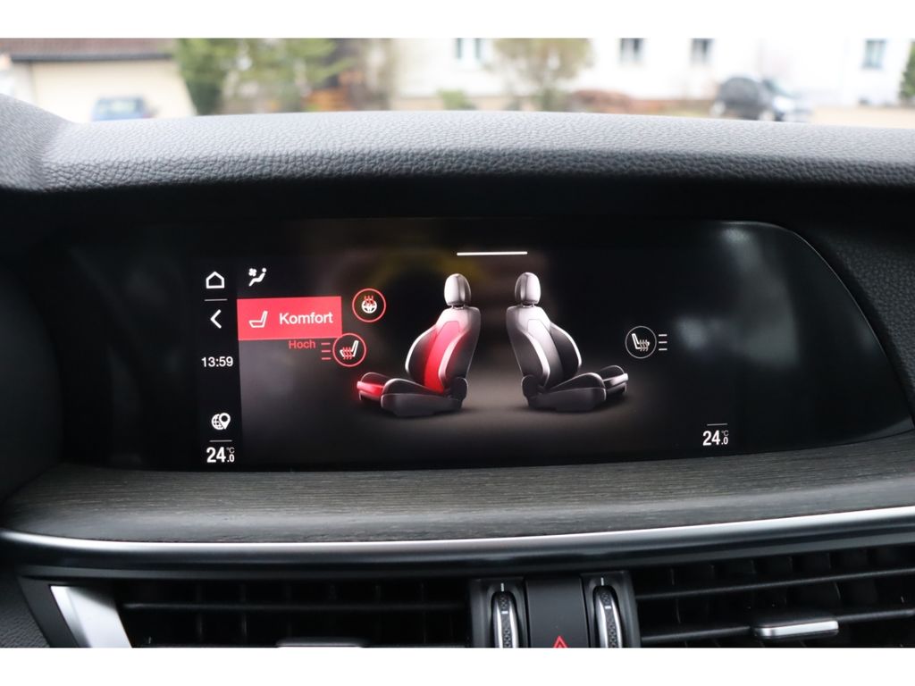 Alfa Romeo Stelvio 2023