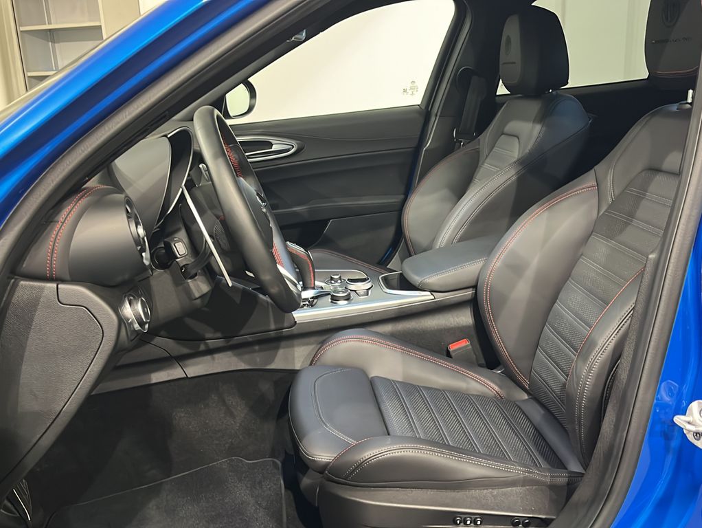 Alfa Romeo Giulia 2023