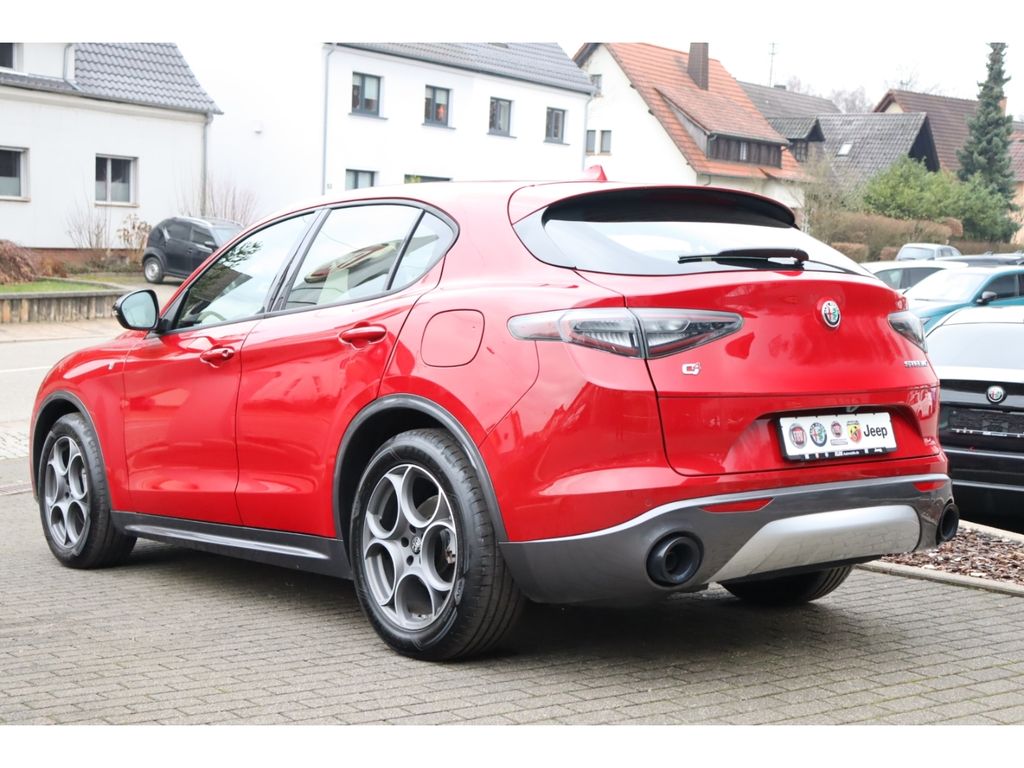 Alfa Romeo Stelvio 2023